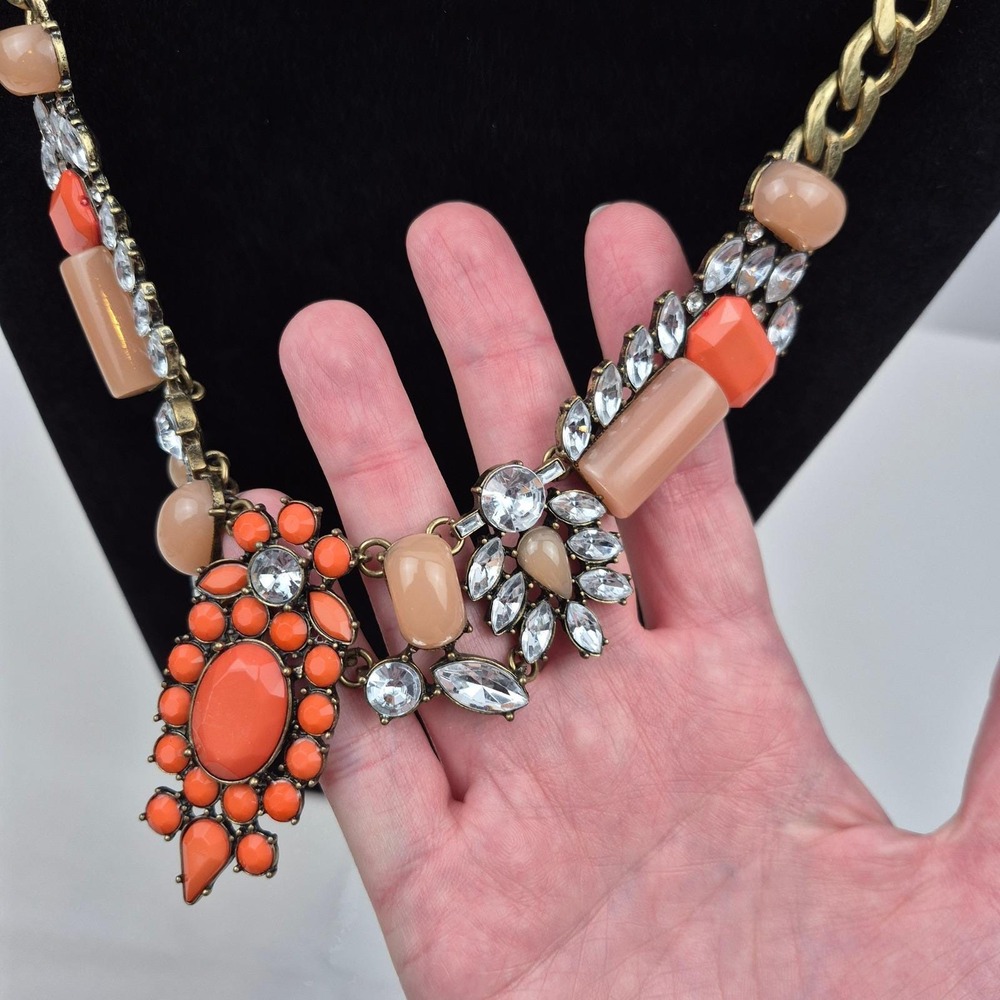 Statement‎ Bib Necklace Coral Peach Beaded Gold Tone Chunky Retro Glam Party 18" - Picture 2 of 9